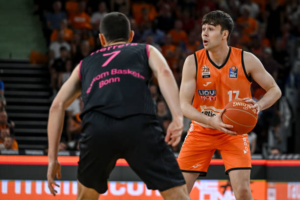 以往在篮球 以往在篮球