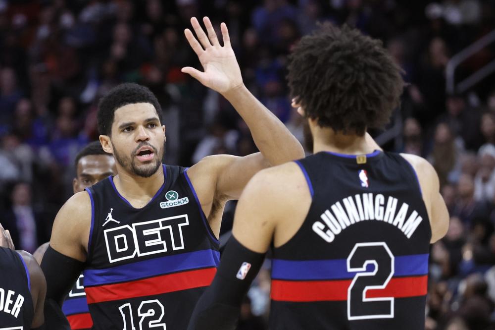 19岁了！杜克官方晒弗拉格18岁数据：单场得分最高 总得分第三（刚满19岁！杜克官方回顾弗拉格18岁数据：单场最高分第一，总得分第三）